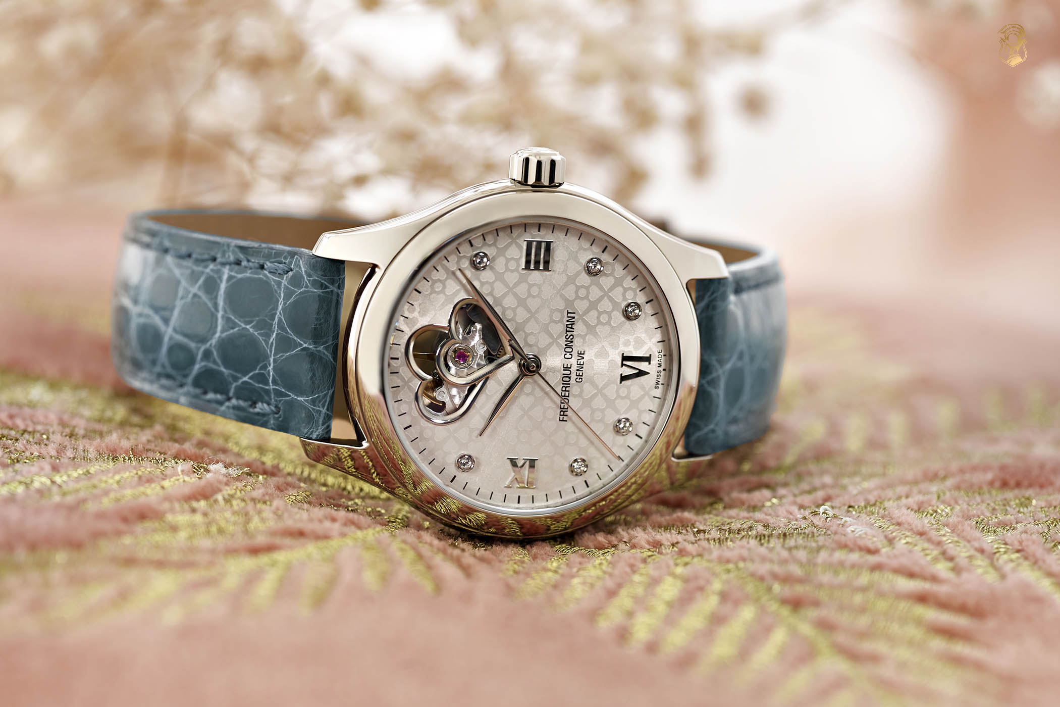 Bộ sưu tập đồng hồ Frederique Constant Ladies Automatic Heart Beat lộ cơ